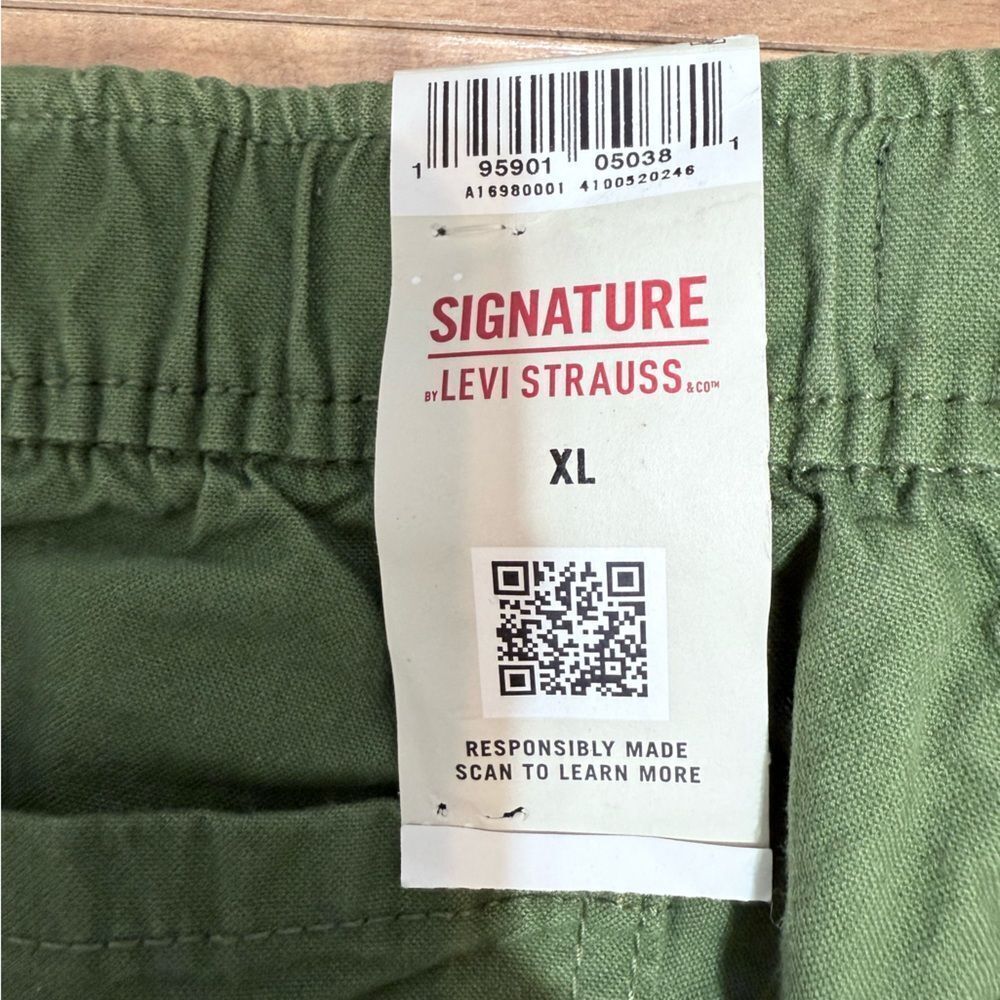 Signature by Levi Strauss Boys Olive Cargo Shorts Size XL - Picture 8 of 12